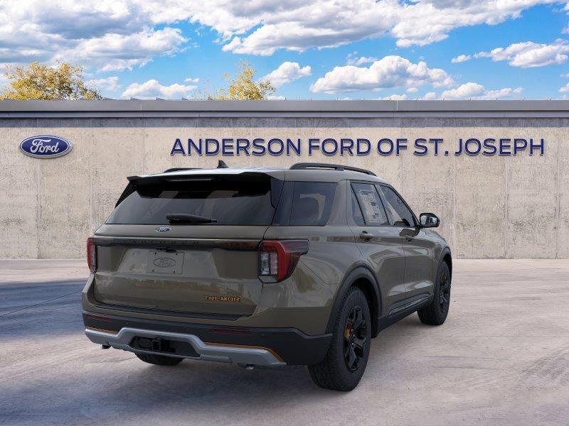 Vehicle photo 8