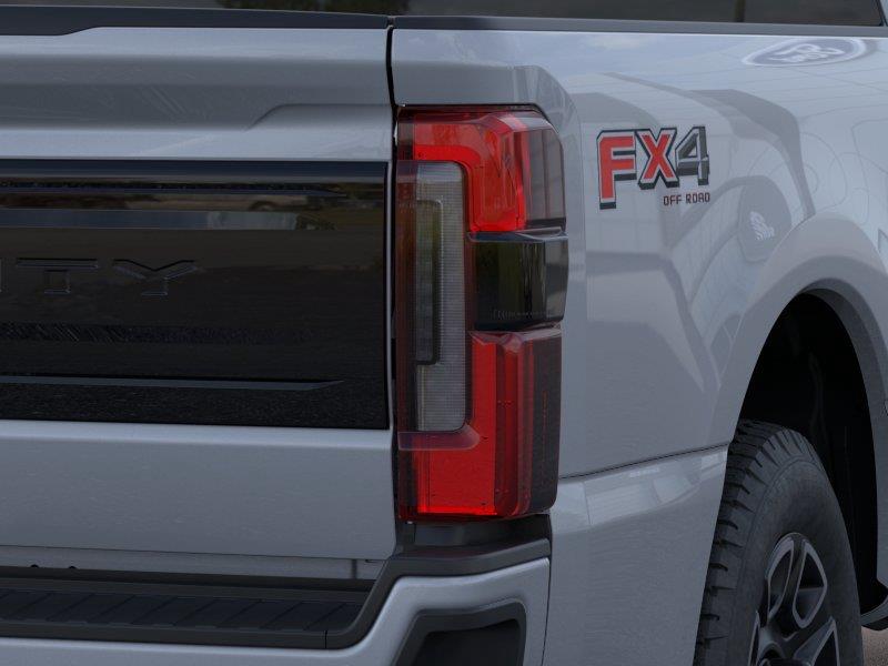 Vehicle photo 21