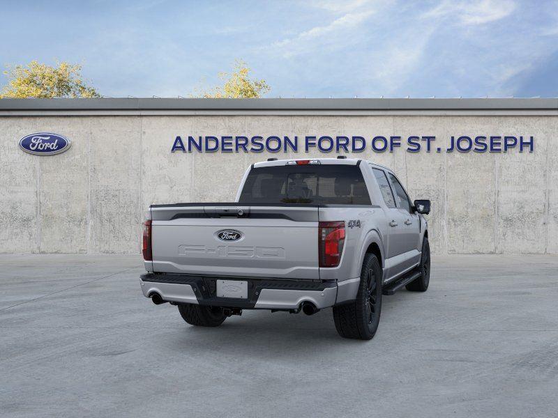 Vehicle photo 8