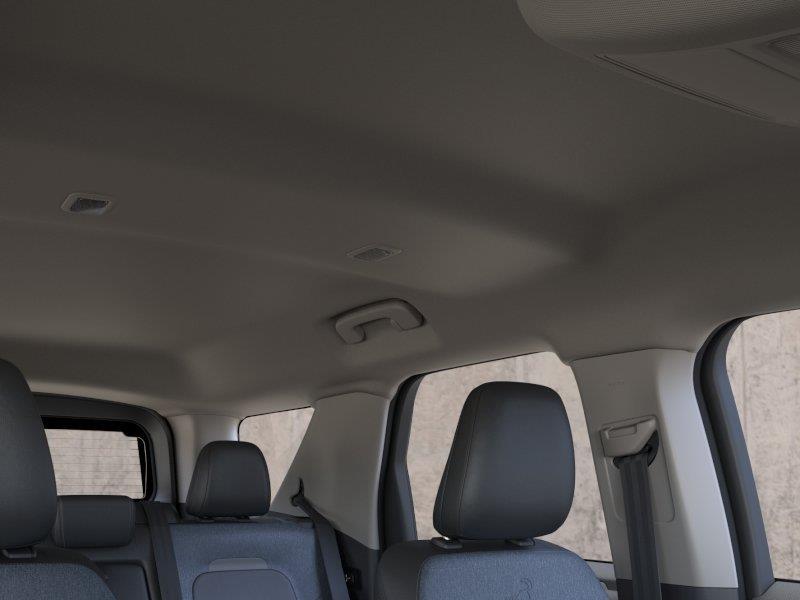 Vehicle photo 22
