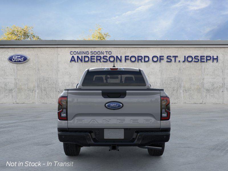 Vehicle photo 5