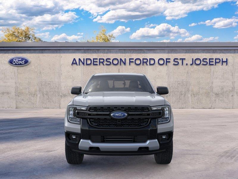 Vehicle photo 6