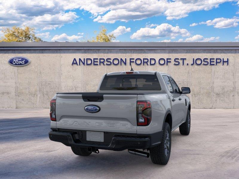 Vehicle photo 8