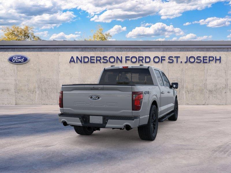 Vehicle photo 8