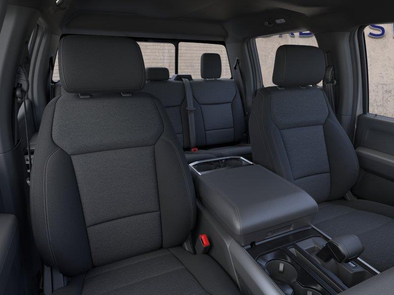 Vehicle photo 10
