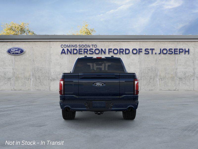 Vehicle photo 5