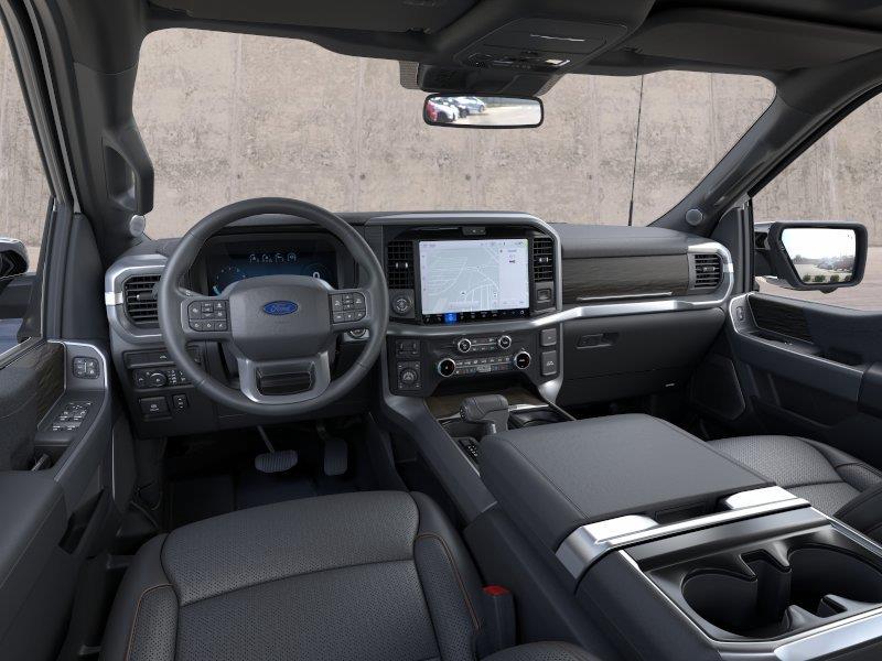 Vehicle photo 9