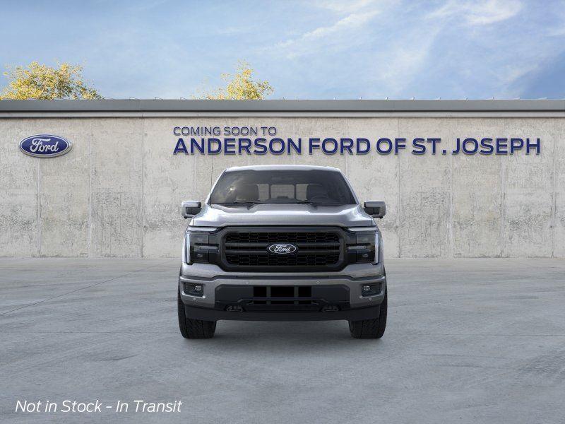 Vehicle photo 6