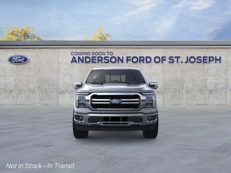 Vehicle photo 6