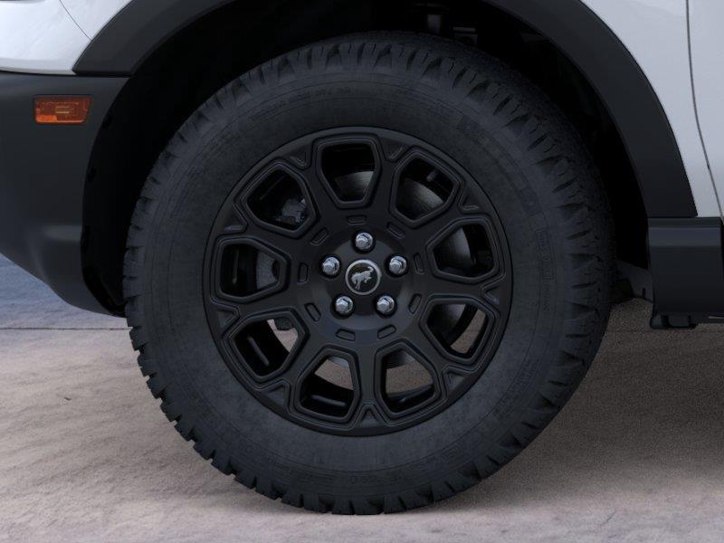 Vehicle photo 19