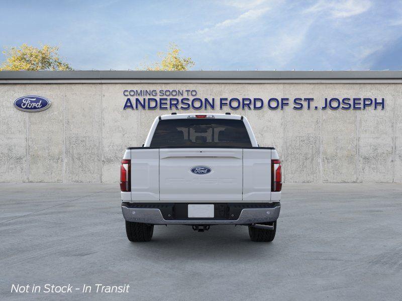 Vehicle photo 5