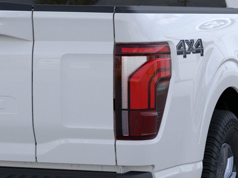 Vehicle photo 21