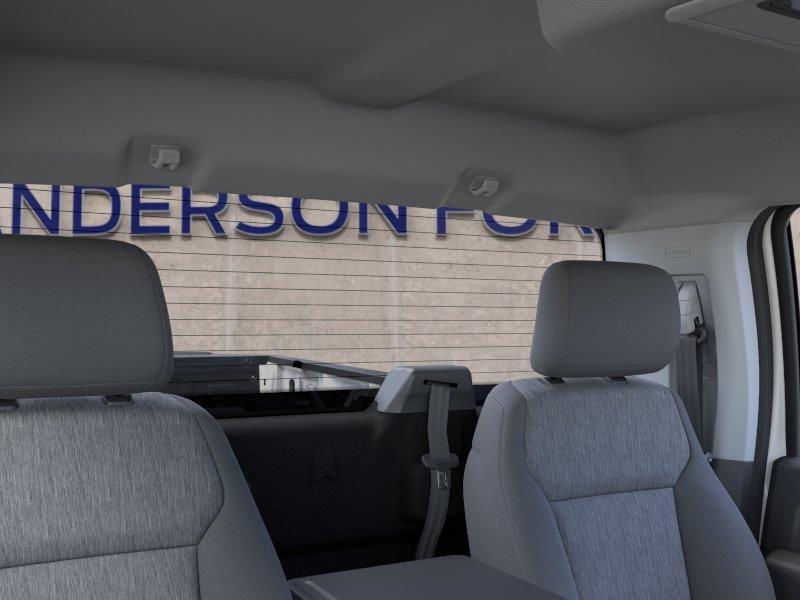 Vehicle photo 22