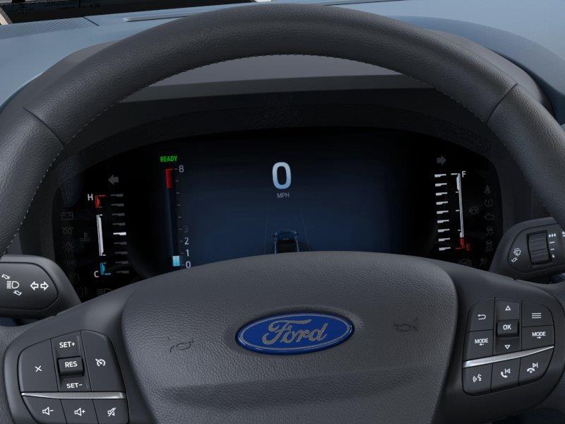 Vehicle photo 13