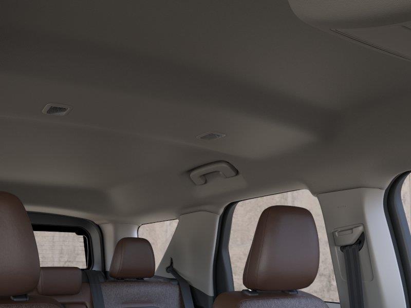 Vehicle photo 22
