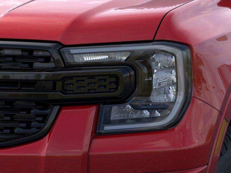 Vehicle photo 18