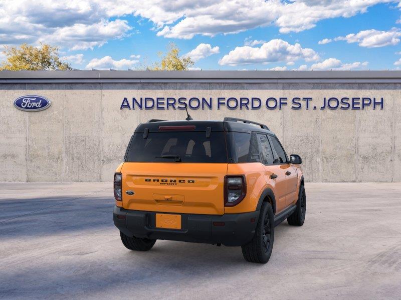 Vehicle photo 8
