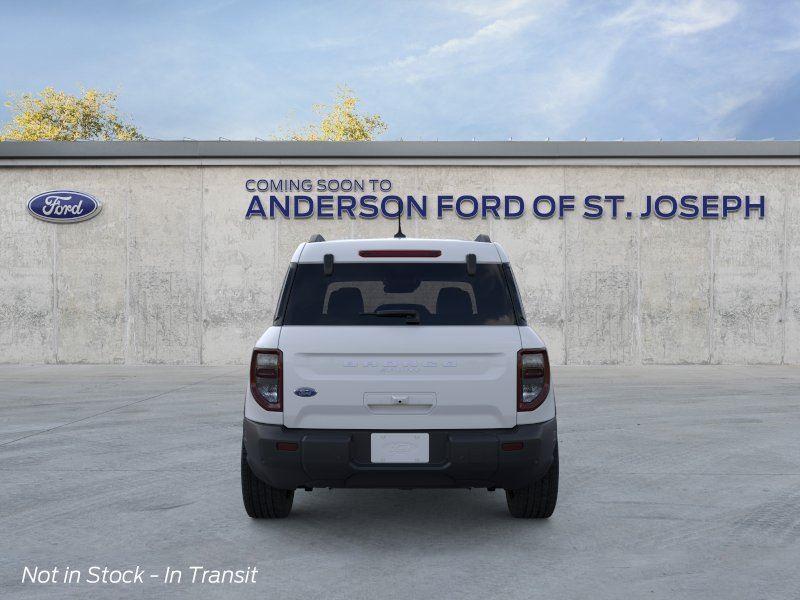Vehicle photo 5