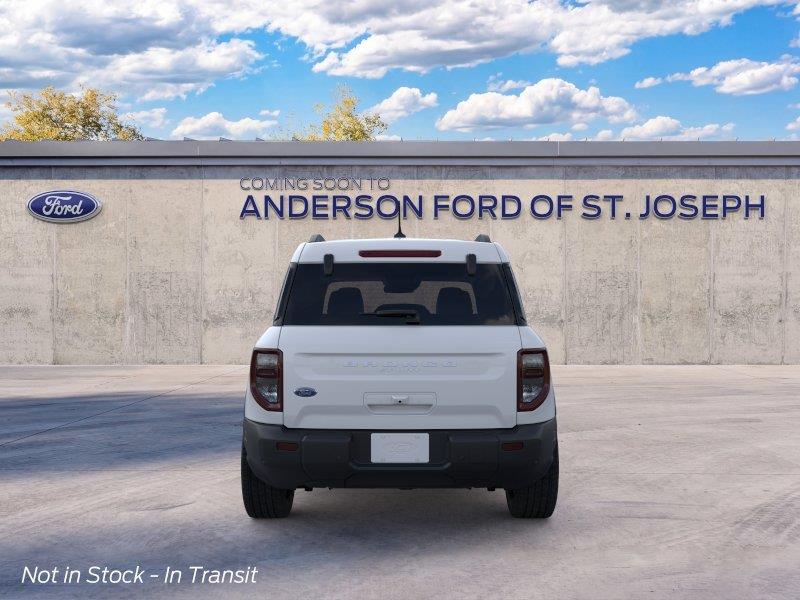Vehicle photo 5