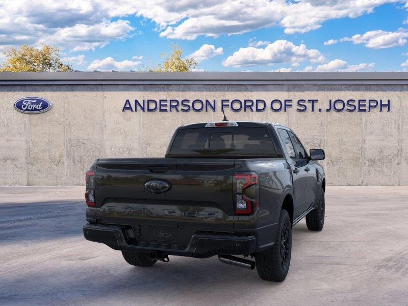 Vehicle photo 8