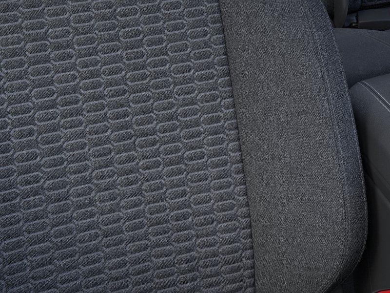 Vehicle photo 16