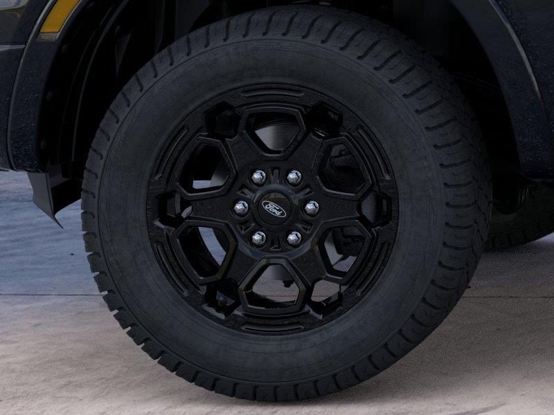 Vehicle photo 19