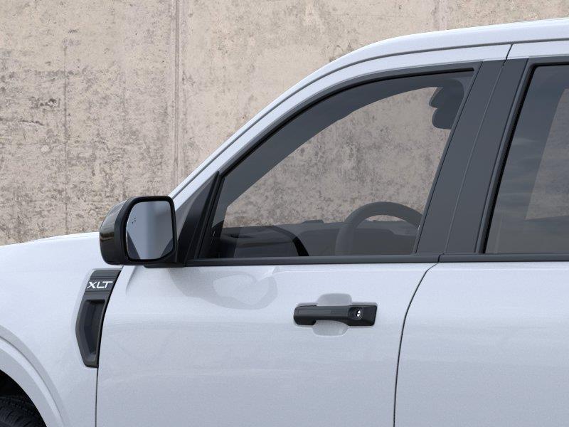 Vehicle photo 21