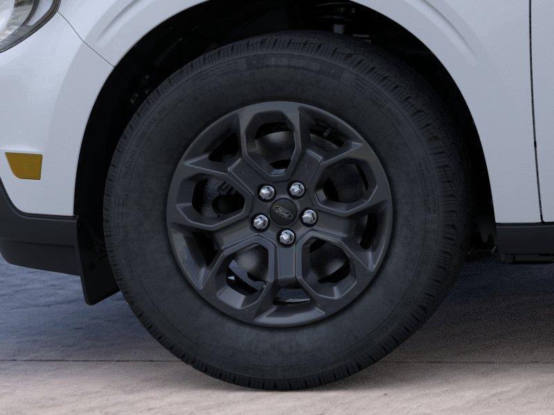Vehicle photo 20