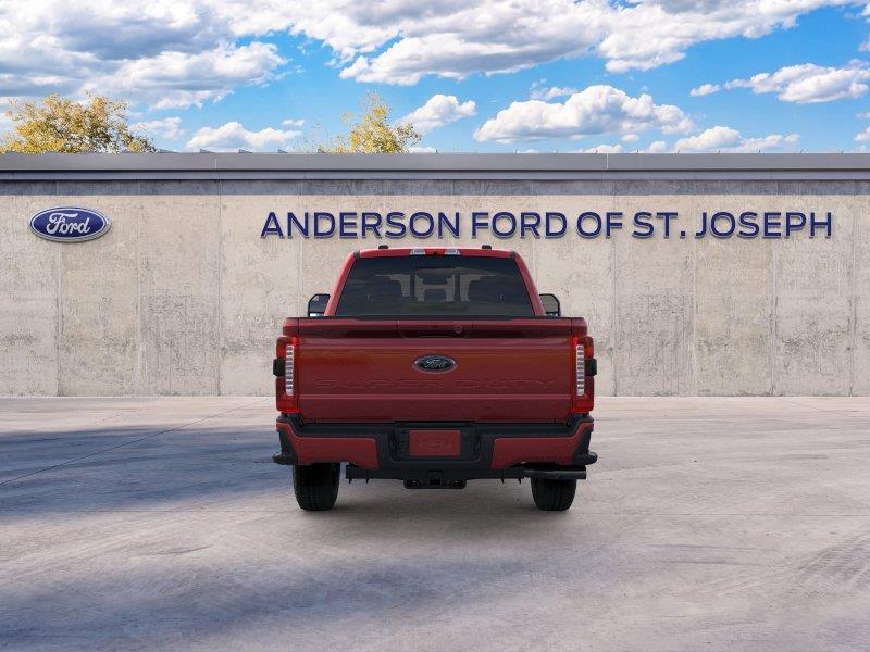 Vehicle photo 5