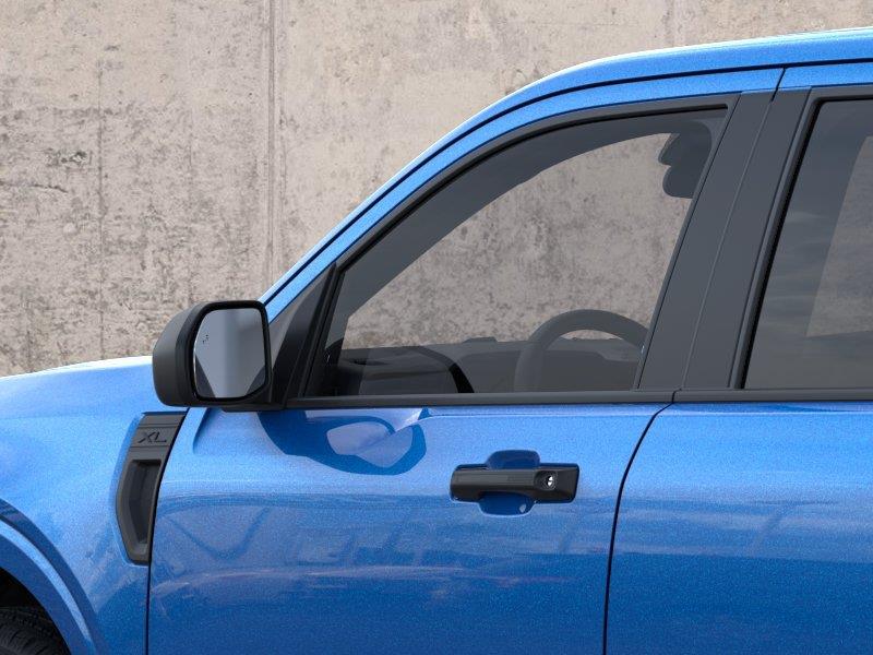 Vehicle photo 21