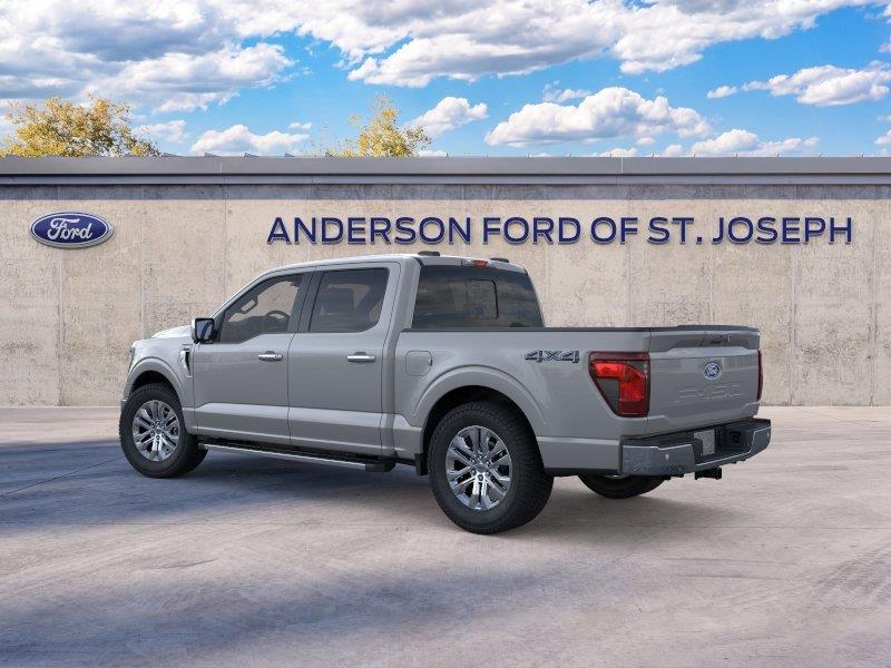 Vehicle photo 4