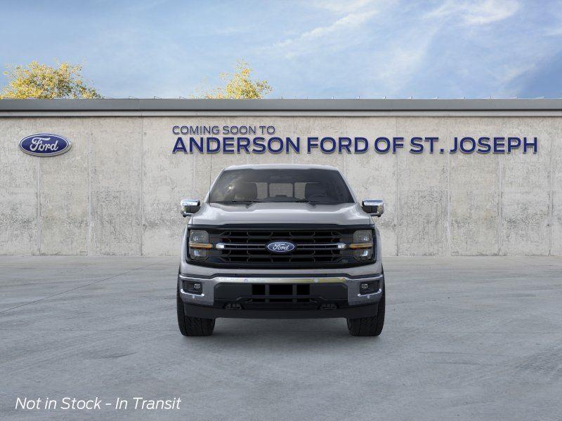 Vehicle photo 6