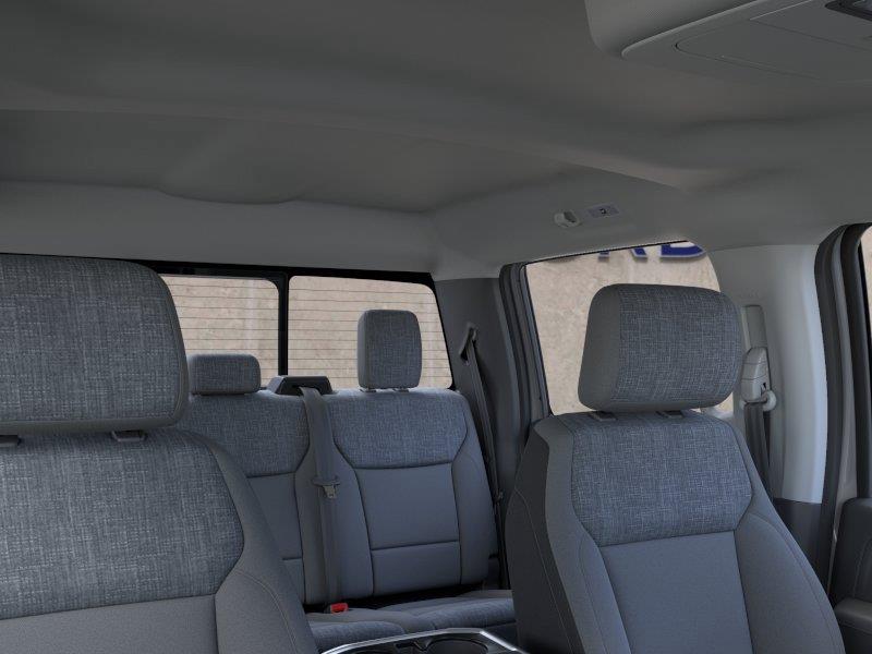Vehicle photo 22