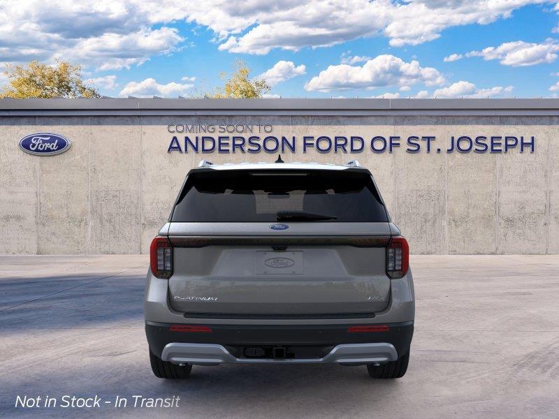 Vehicle photo 5