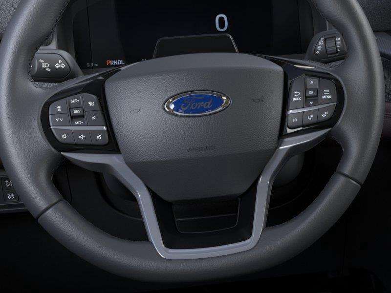 Vehicle photo 12