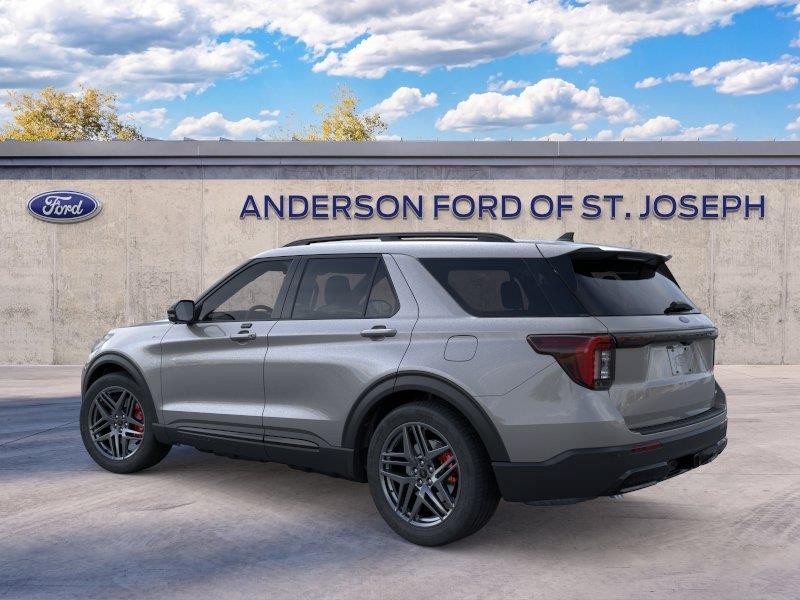 Vehicle photo 4