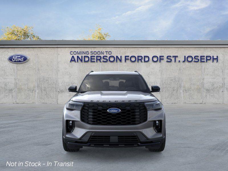 Vehicle photo 6