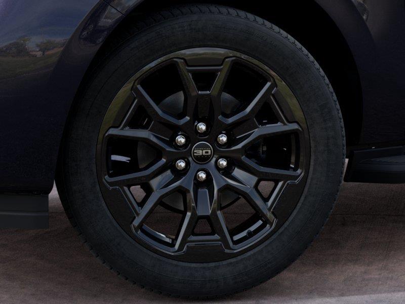 Vehicle photo 19