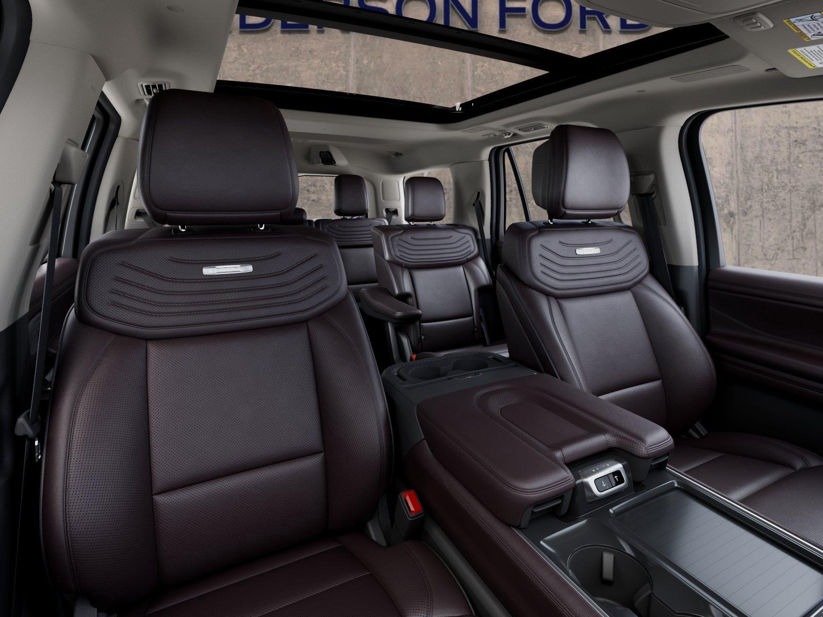 Vehicle photo 10