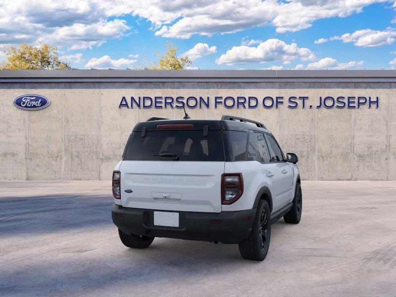 Vehicle photo 8