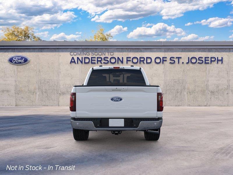 Vehicle photo 5