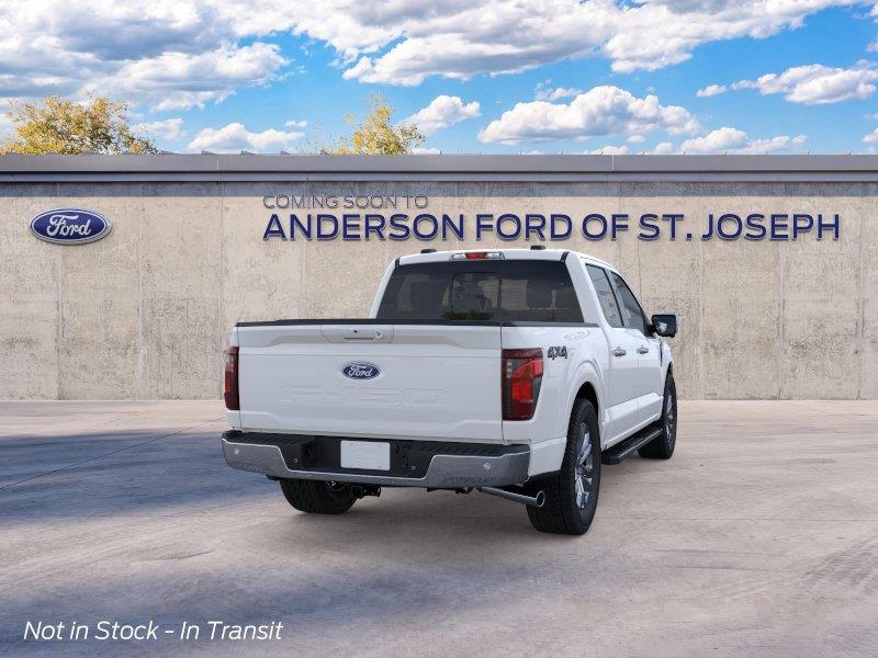 Vehicle photo 8