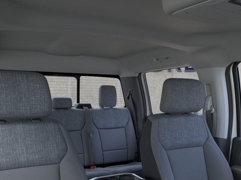 Vehicle photo 22