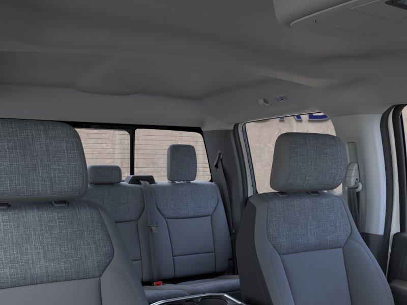 Vehicle photo 22