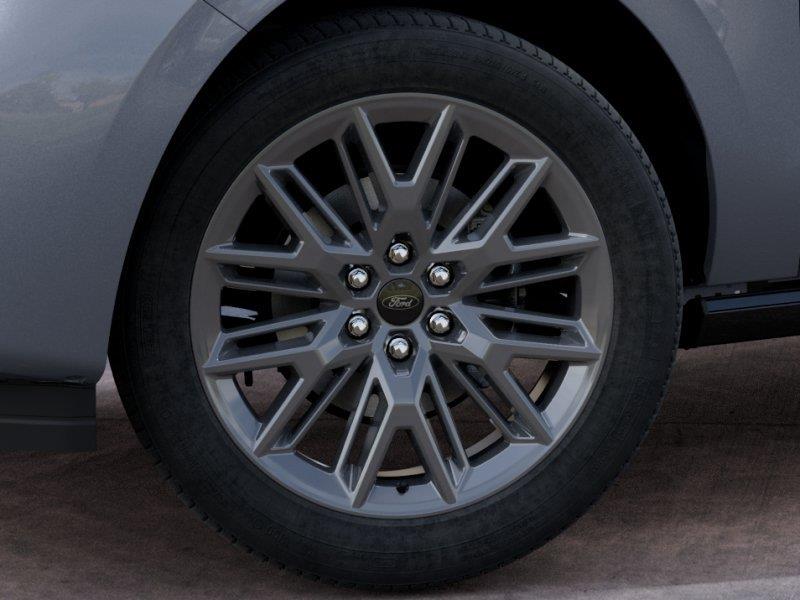 Vehicle photo 19