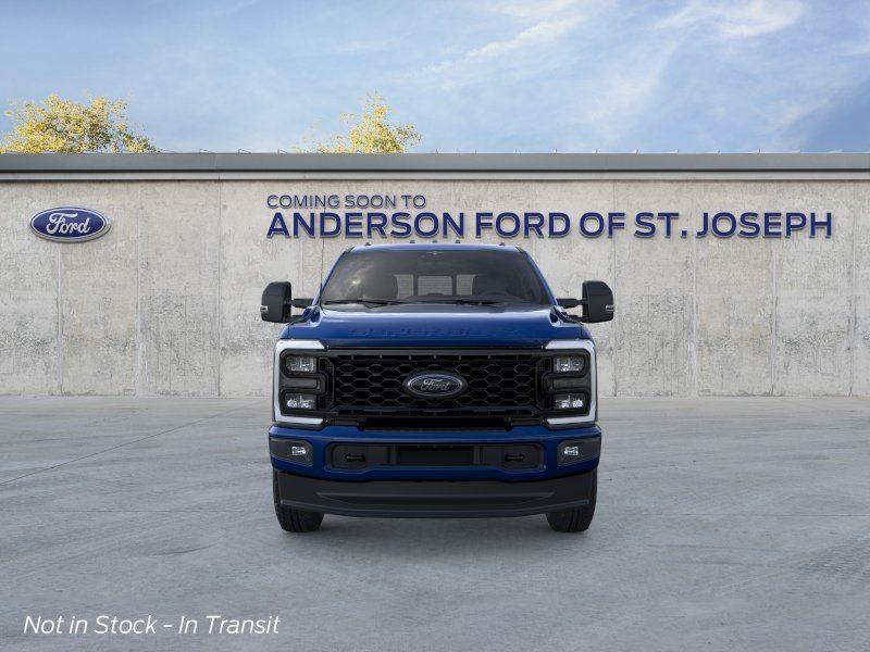Vehicle photo 6