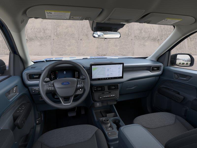 Vehicle photo 9