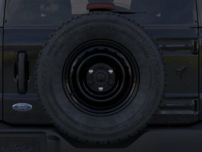 Vehicle photo 24