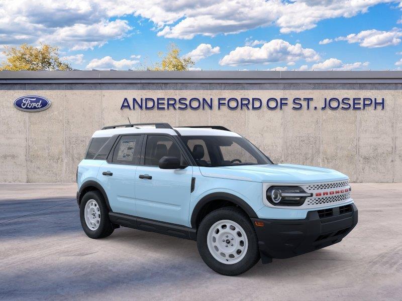 Vehicle photo 7