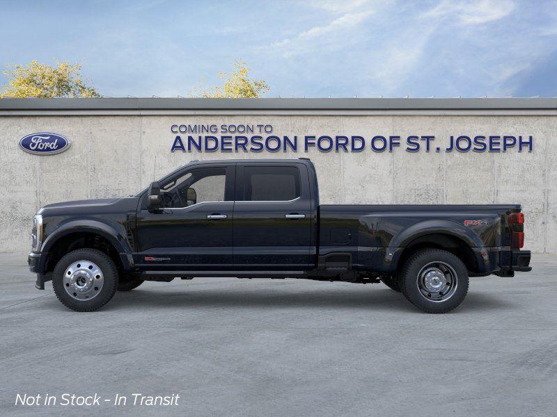 Vehicle photo 3